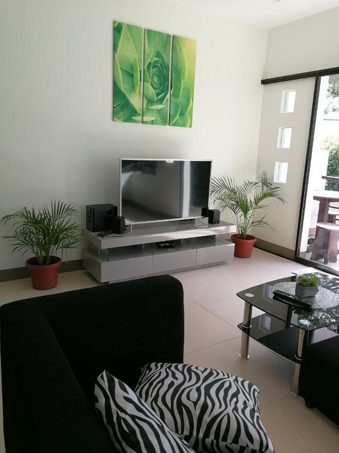 Oceanside 2 Bedroom House, 100Mbps Wifi Panglao Eksteriør bilde
